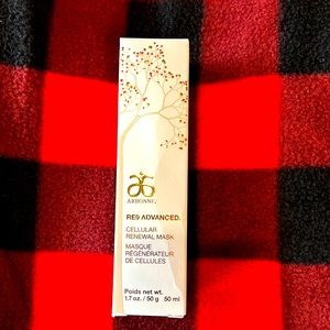 Arbonne RE9 ADVANCED Cellular Renewal Mask New in Box